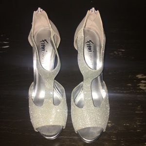 Shimmer Fioni heels 8